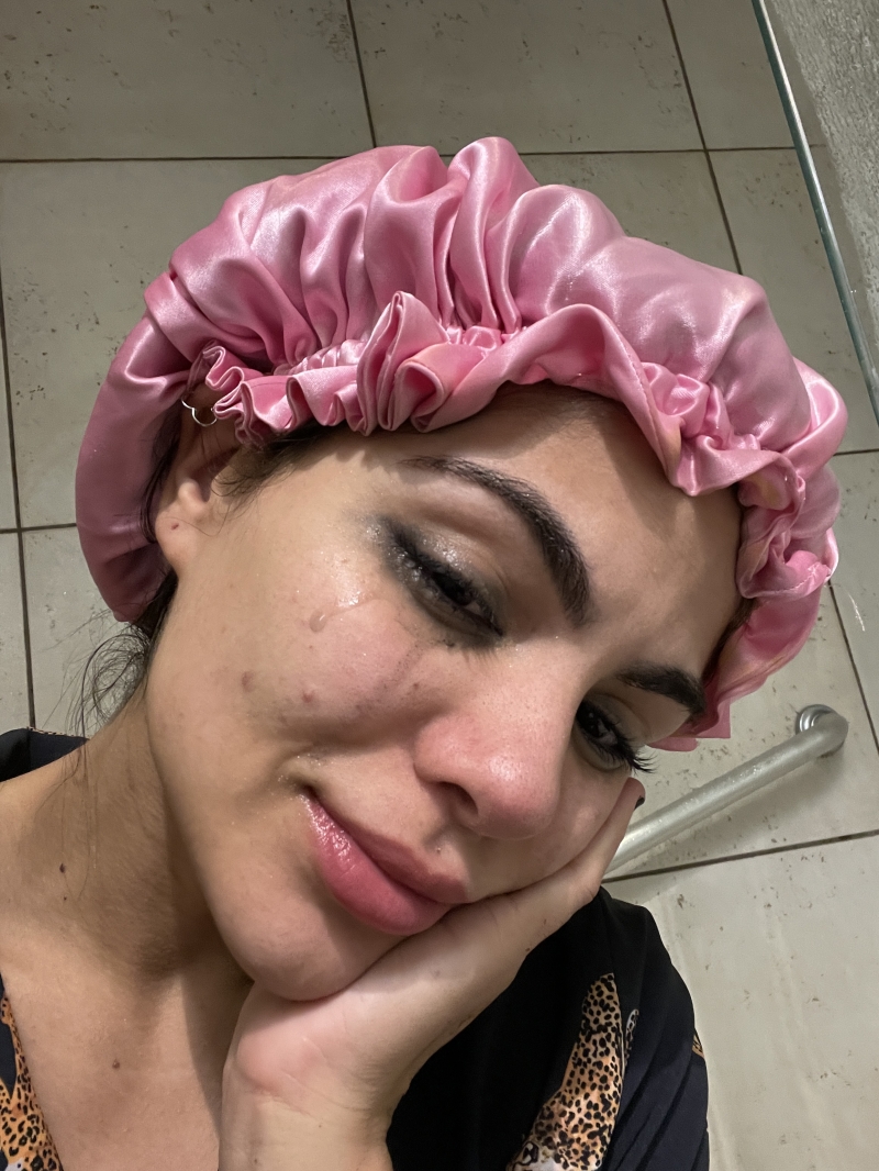 Catarina Leal em um momento vulnerável, antes da descoberta da Declaração Quântica